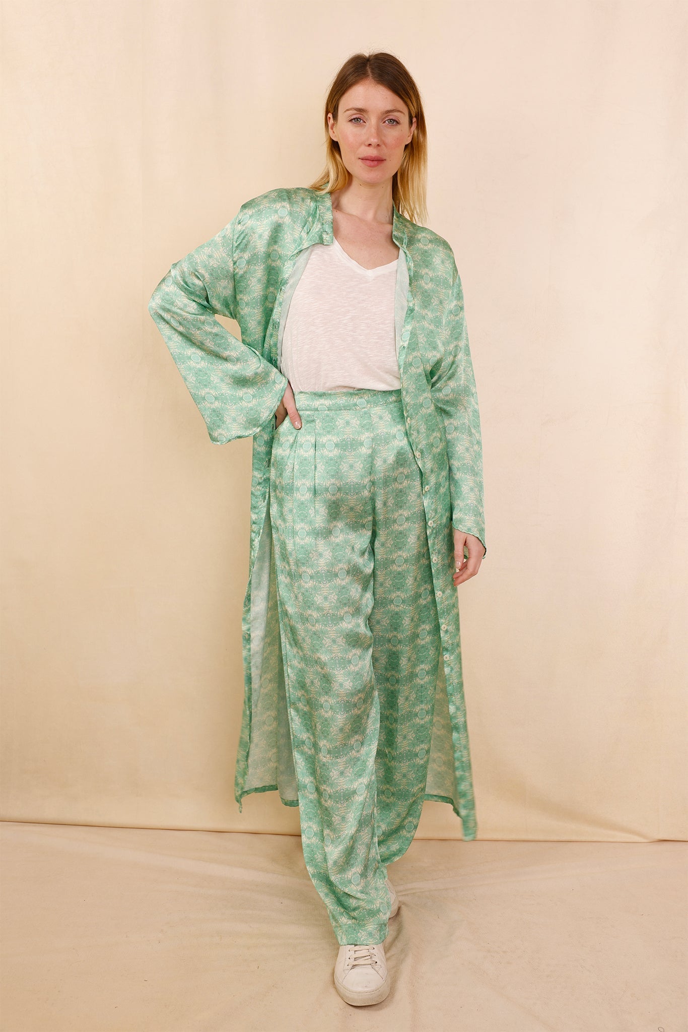 Robe - Kimono MONA green flowers - 100 % Soie - HORTENCE